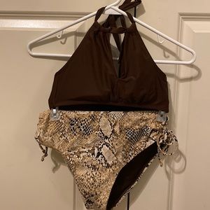 Women’s S Time & Tru Bathing suit set (top and bottoms)